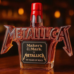 跨境新款METALLICA“44 YEARS OFROCK 44年摇滚限量版威士忌酒瓶
