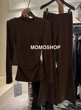 2025冬季新款时髦洋气显瘦侧开叉褶皱磨毛上衣+微喇休闲裤女套装