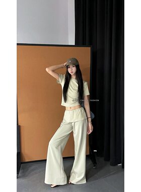 黑色波点T恤女辣妹风纯欲性感显瘦上+腰头拼接微喇裤两件套