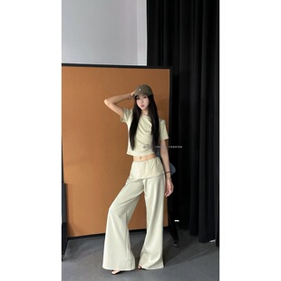 黑色波点T恤女辣妹风纯欲性感显瘦上+腰头拼接微喇裤两件套