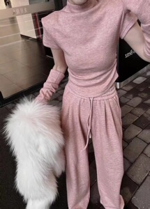 2023冬季新款短款辣妹短袖T恤袖套羊绒阔腿长裤美式两件套装女