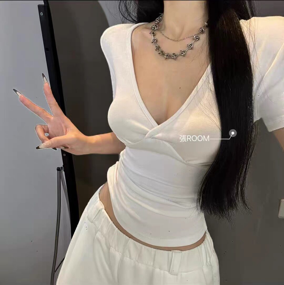 2026夏季新款韩版时尚V领短袖T恤女修身显瘦纯欲辣妹上衣