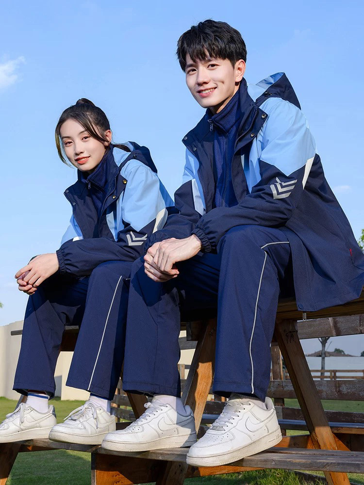 校服外套中学生三合一冲锋衣冬季学院风初中小学高中班服团体服