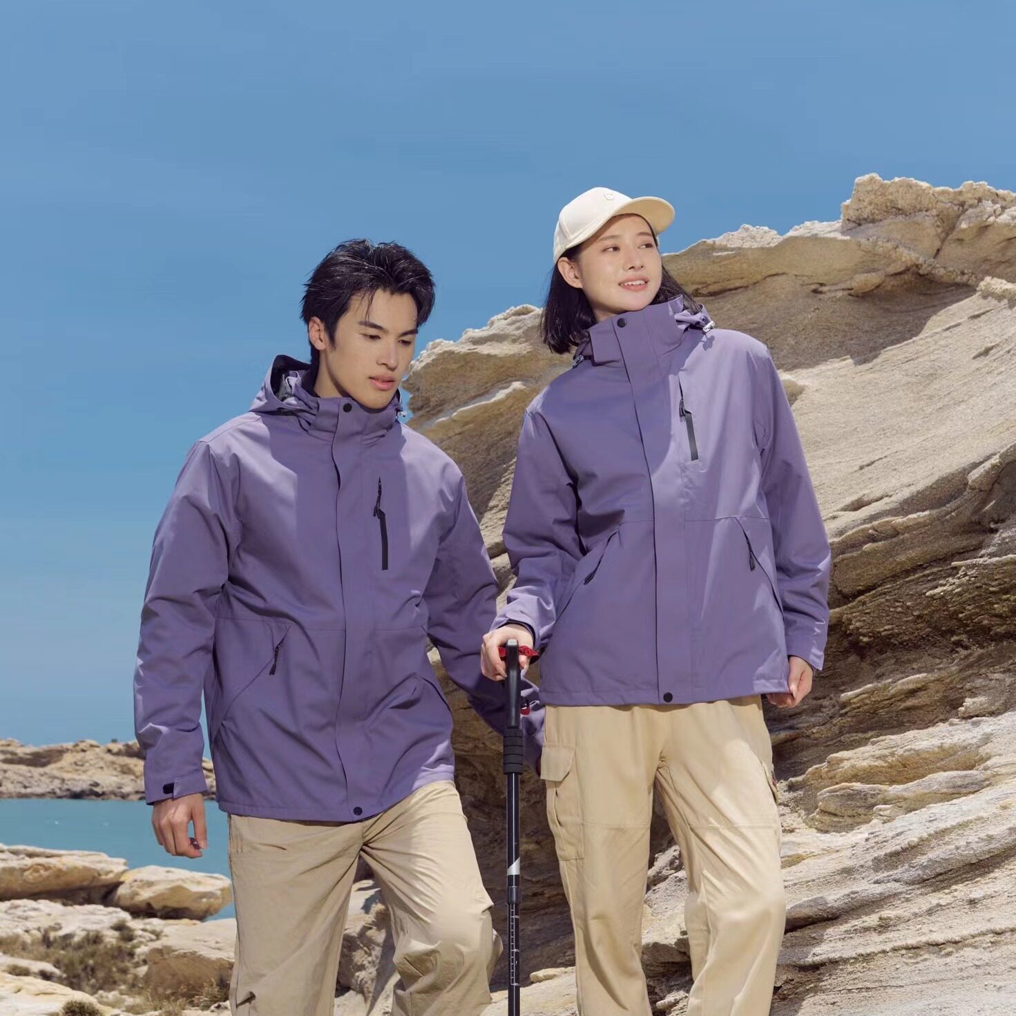 户外秋冬新款冲锋衣三合一男女情侣防风外套可拆卸抓绒内胆登山服