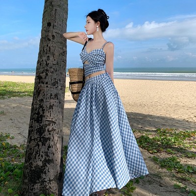 夏季露背半身裙a沙滩蓝白裙女装海边泰国穿三亚旅游搭套装格子字