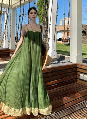 海岛度假风设计感超仙大摆复古绿色褶皱蕾丝吊带氛围感绝美长裙子