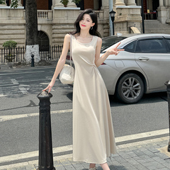 吊带背心裙外穿女2025春夏新款修身显瘦无袖气质设计感小众连衣裙
