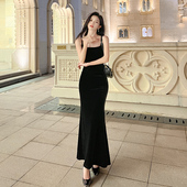 高级感赫本风法式 黑色金丝绒吊带连衣裙女2025秋季 新款 气质长裙子