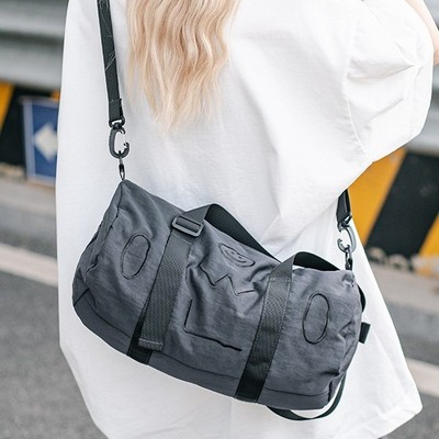 大容量旅行包男新款短途旅行袋运动瑜伽包健身包女单肩斜挎包