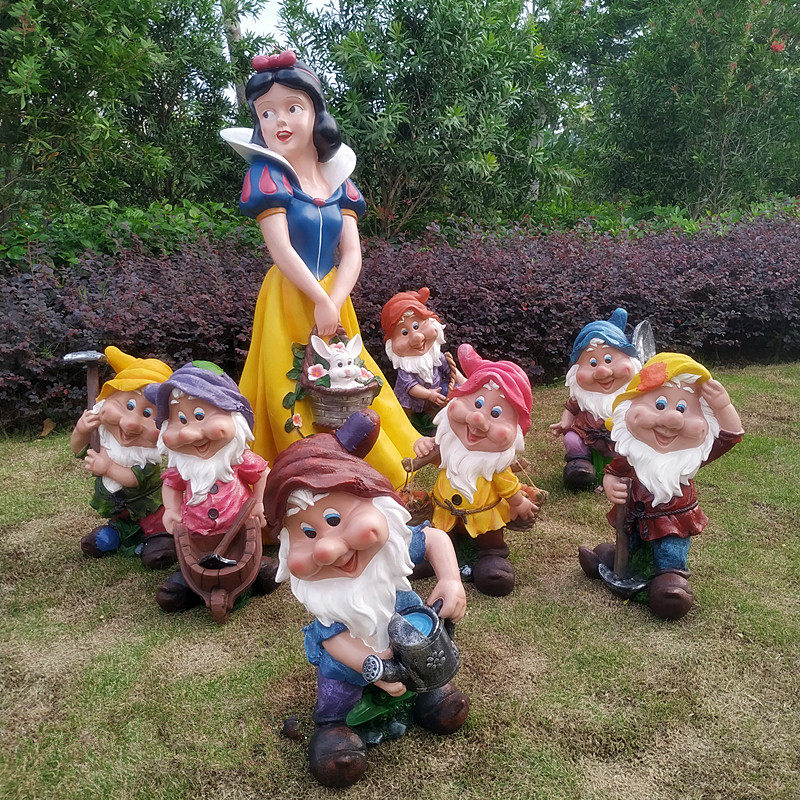 白雪公主和小矮人摆件幼儿园工艺品园艺场景小品雕塑店铺装饰工艺