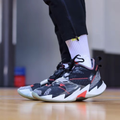 耐克AirJordan男子实战篮球鞋