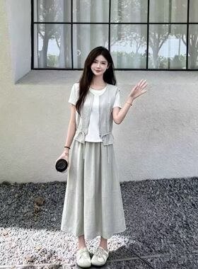 老钱风灰色工装马甲T恤阔腿裤套装女夏高级感流行爆款韩系三件套