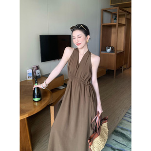 JIJINQI夏季挂脖v领无袖露肩连衣裙轻奢百搭修身显瘦收腰女长裙子