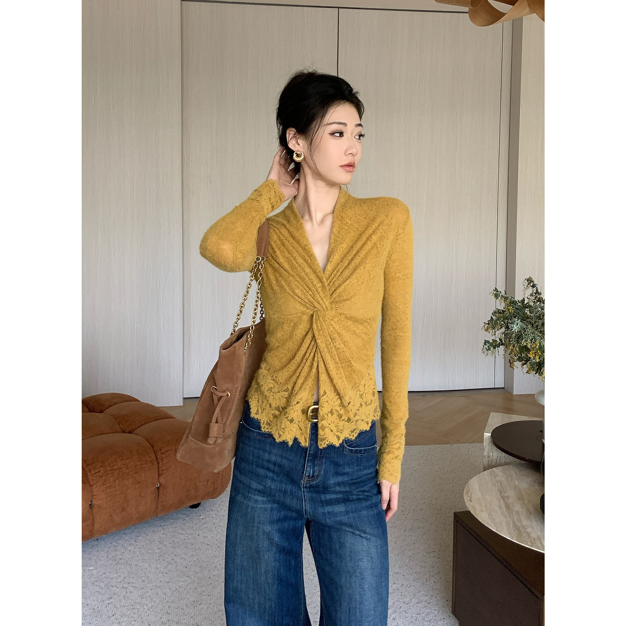 JIJINQI秋冬长袖女扭结上衣