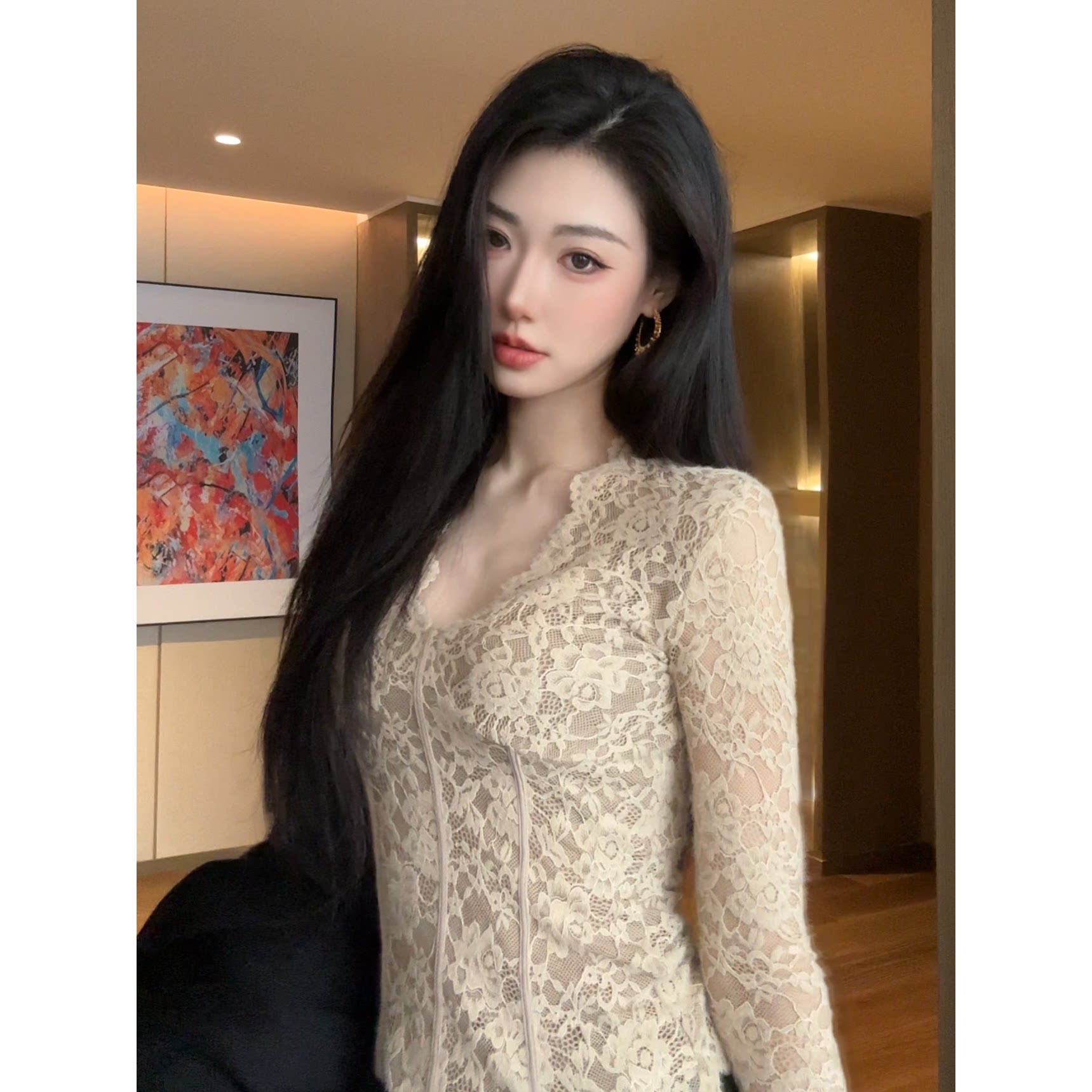 JIJINQI秋冬长袖v领蕾丝上衣