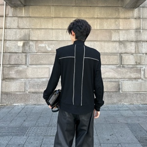 C316 T804 P58冬装新款半高领长袖T恤夜光条设计打底衫时尚黑色男图片