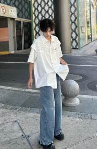 C316 CS160 P58夏装新款短袖衬衫白色褶皱设计时尚立体衬衣个性潮图片