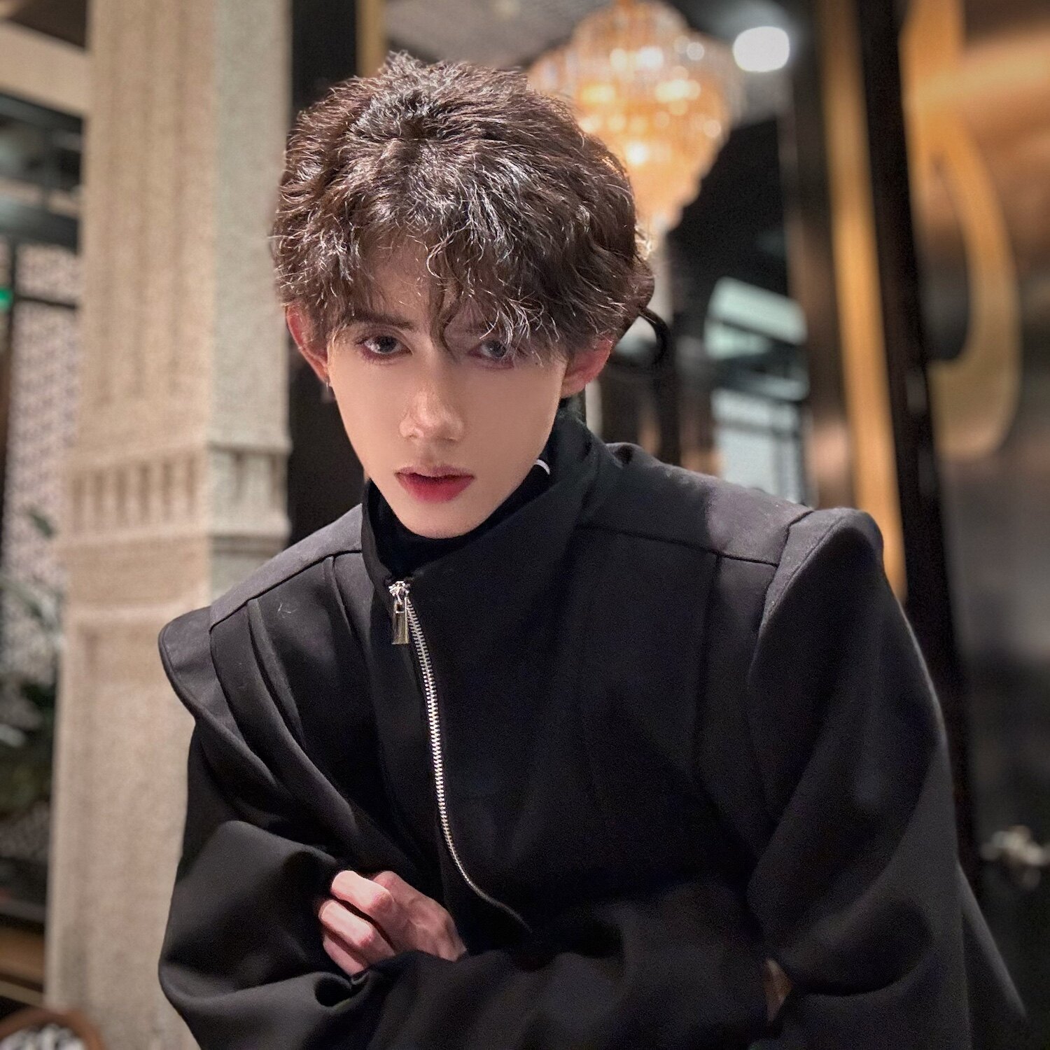 2024新款外套男高级感痞帅轻熟风短款垫肩夹克青少年ins潮牌西服,男装夹克,电商C316
