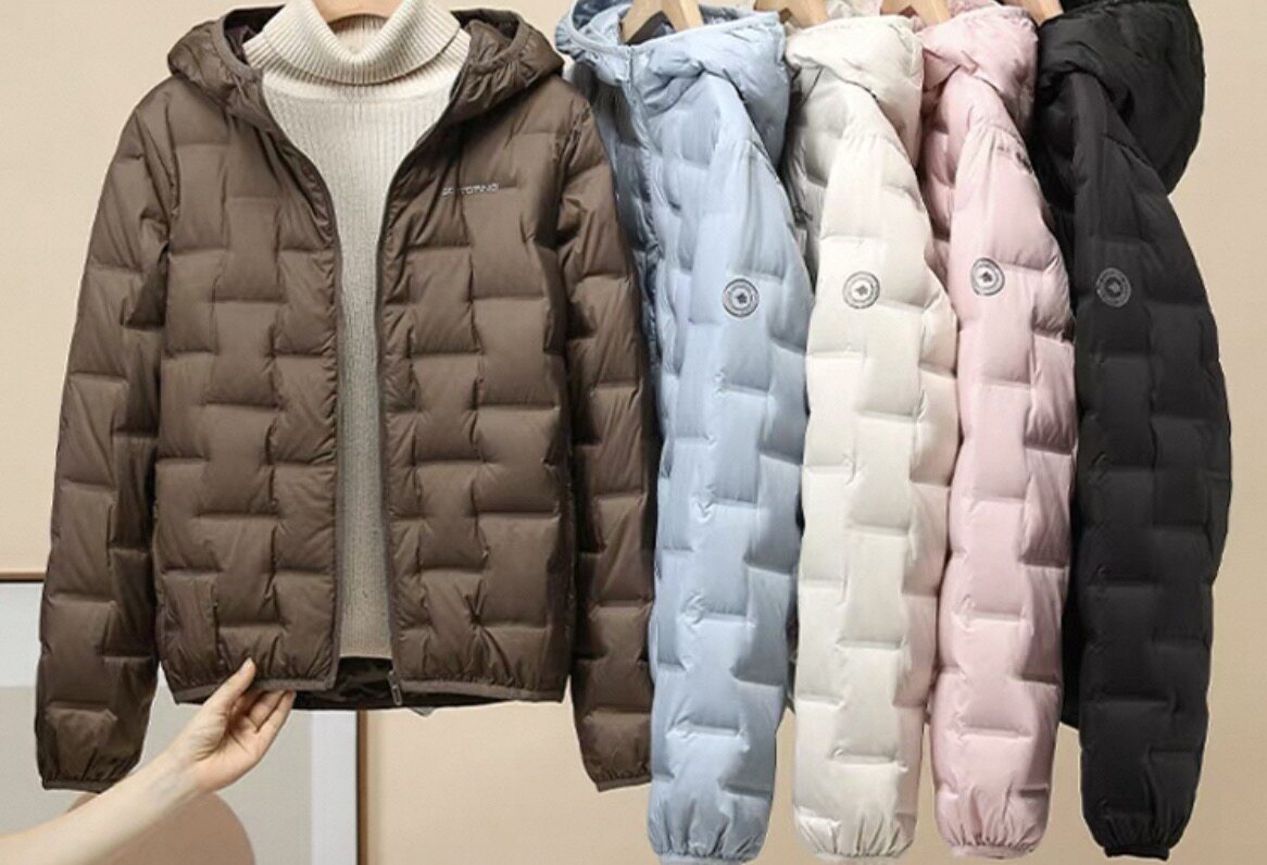 羽言嘎嘎羽2025新款羽绒服女秋冬短款带连帽品牌正品羽绒服