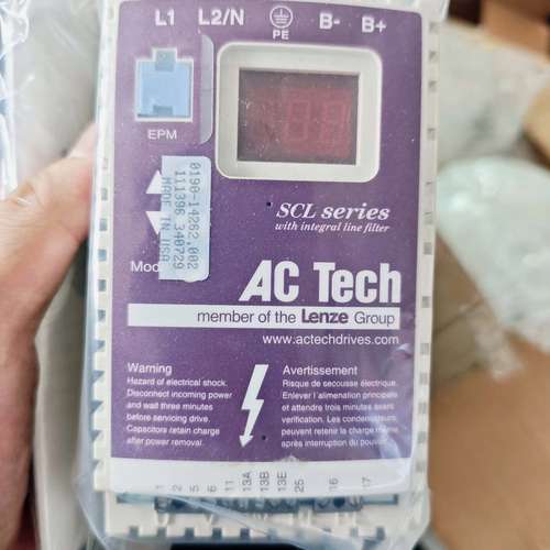 议价变频器SL205S，型号0190-14262，进询价