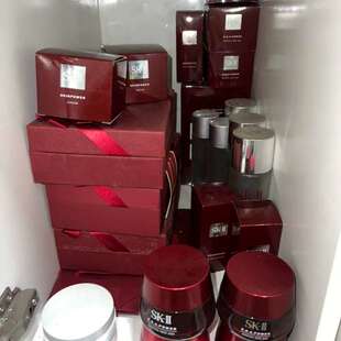 议价sk2大红瓶，，神仙水，有的带盒子，实物请见下图，售询价