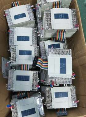 议价PLC扩展，型号：XC-E2TCA-P，库存30套，成色询价