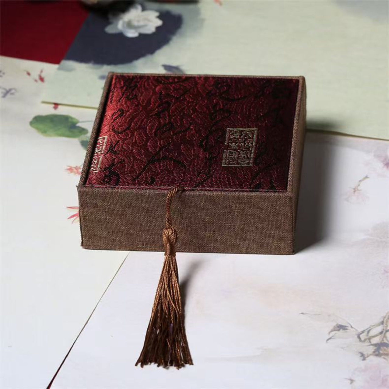 首饰盒手链包装盒绒布盒流苏盒珠宝首饰包装盒手工手工制作祥云