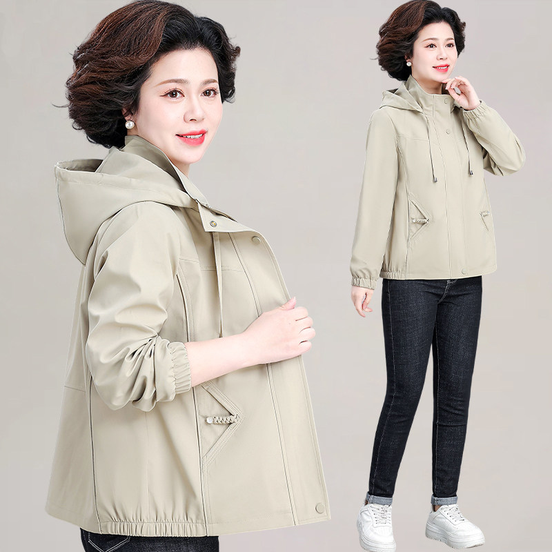 中年妈妈秋装外套2025新款中老年女装春秋款洋气高贵风衣上衣