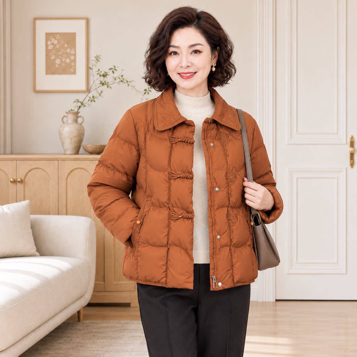 妈妈冬装外套棉服短款2026新款中老年女士保暖翻领大码小棉袄上衣