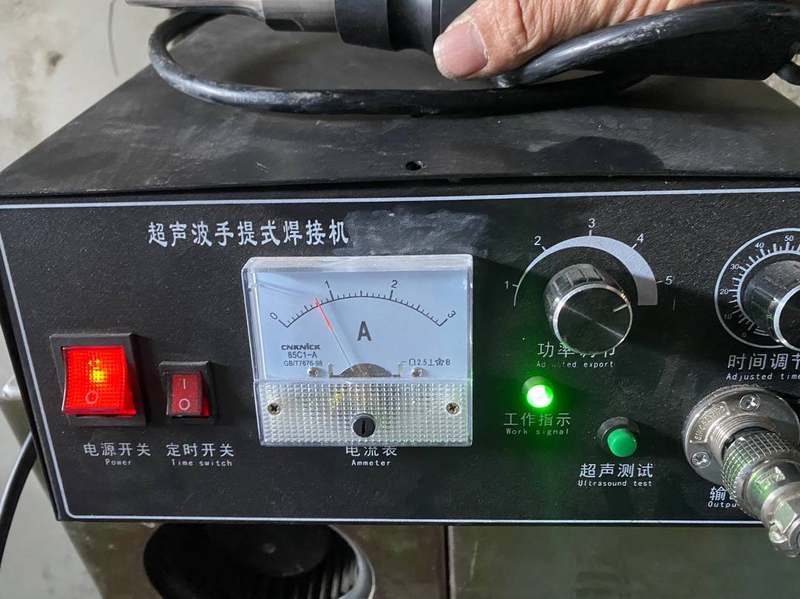 议价汽车门板超声波焊接机28k，zt-800w一整套。试机正常。议价