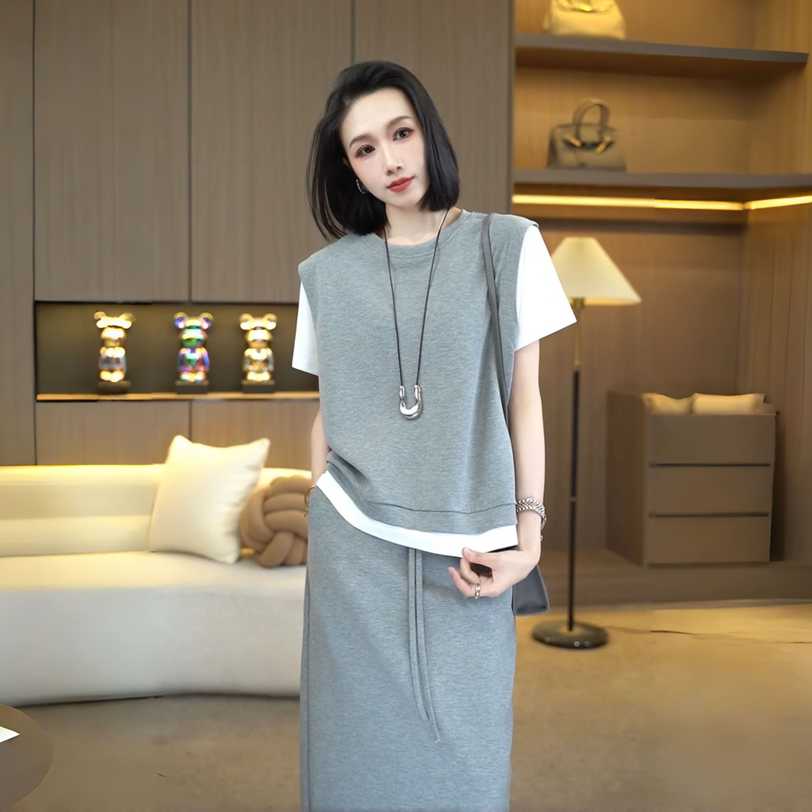李思桐女装新款早春夏季衣服漂亮出片短袖套装裙子7440 - 实物图