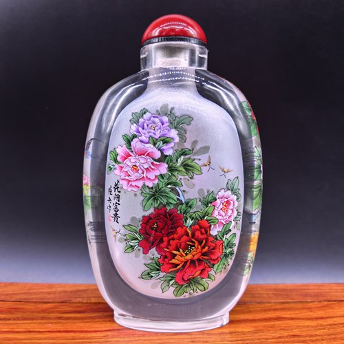 衡水特产内画鼻烟壶创意特色纯手工水晶工艺礼品摆件收藏外事