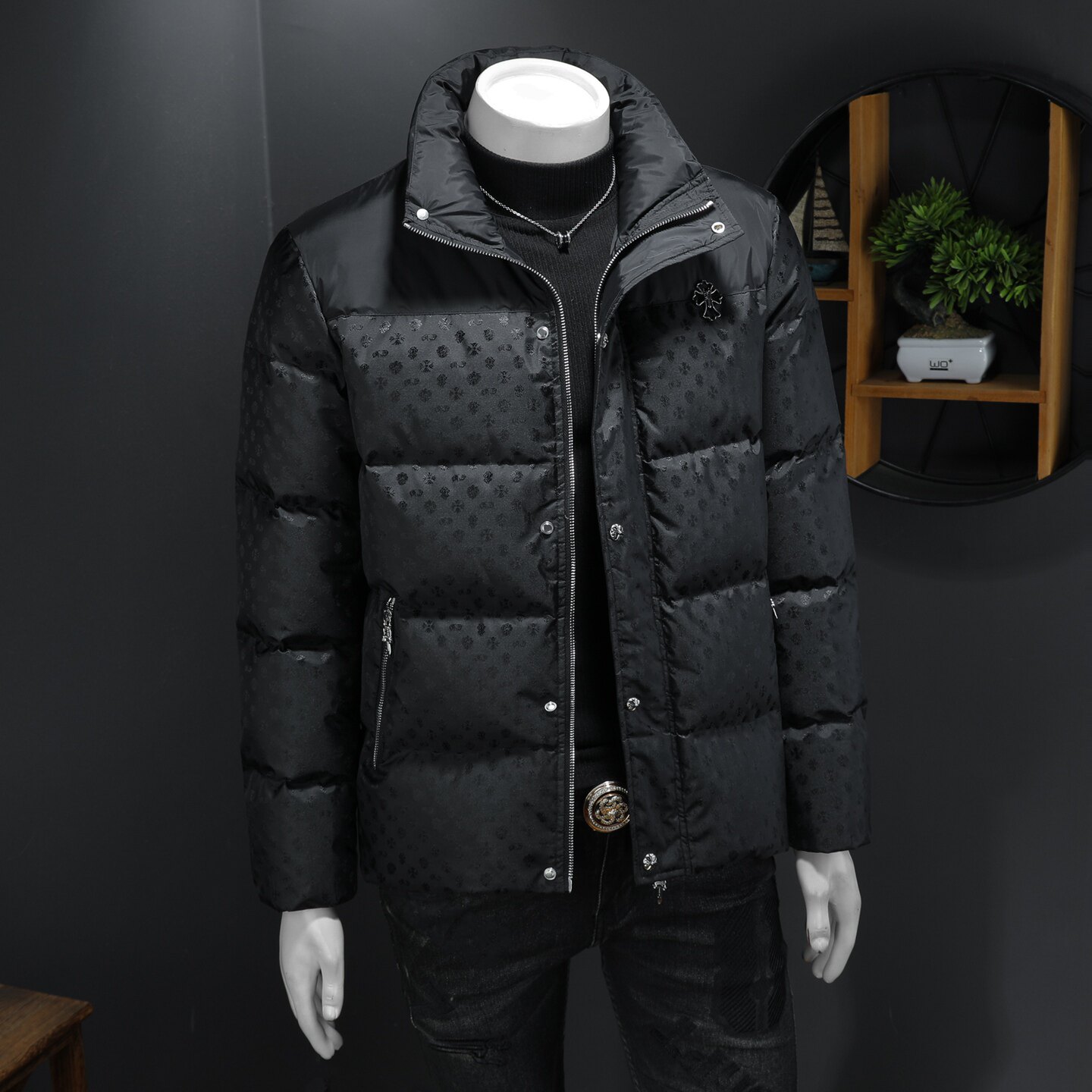 2025秋冬装90%绒立领羽绒服男钱塘6006-5115-P330假模图,男装羽绒服,钱塘6006(原3029)