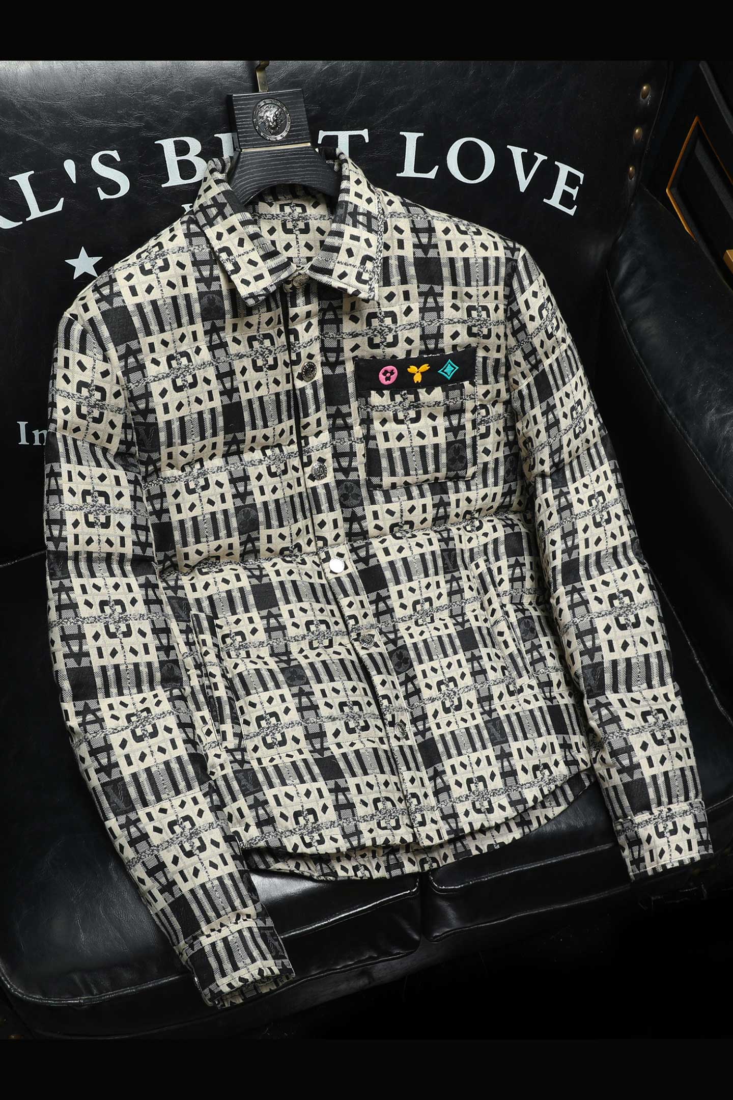 2025秋冬装90%绒翻领羽绒服男钱塘6006-5112-P320镂空沙发图,男装羽绒服,钱塘6006(原3029)