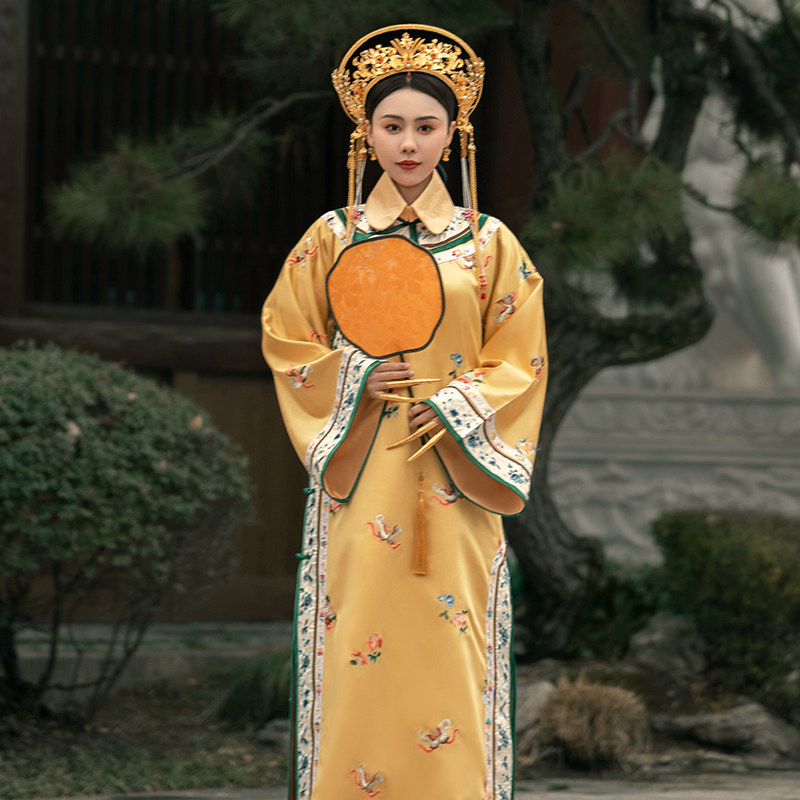 清朝后宫皇后朝服清宫故宫摄影妃子格格造型影楼写真佃帽头饰服装