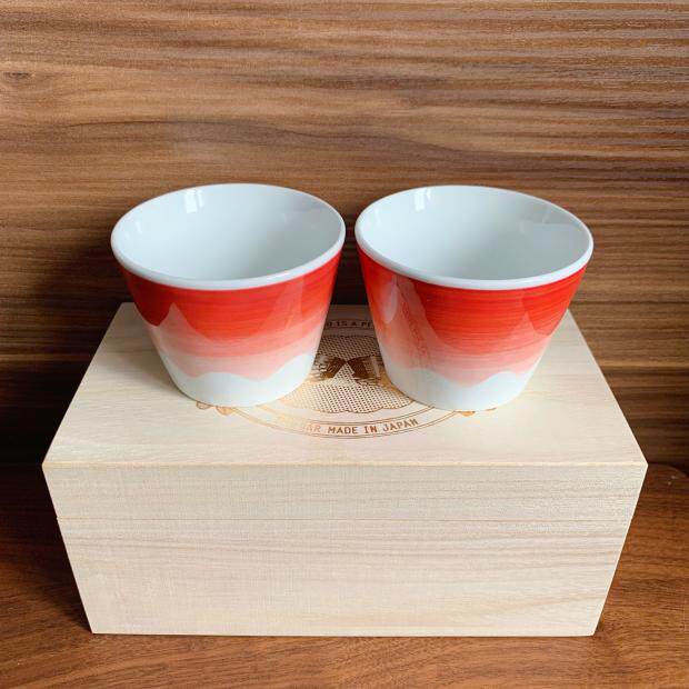 日本进口 波佐見烧 蕎麦猪口 结婚祝 縁起物 对杯【赤 富士山 】