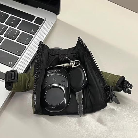 跨境新品Key Chain Mini Down Coat钥匙扣迷你羽绒大衣挂件装饰品