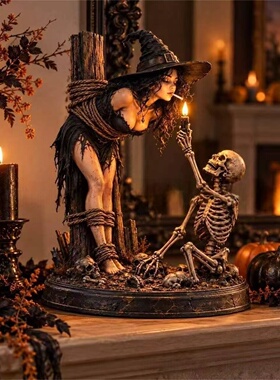 Witch & Skeleton Candle Scene Figurine女巫和骷髅蜡烛场景摆件