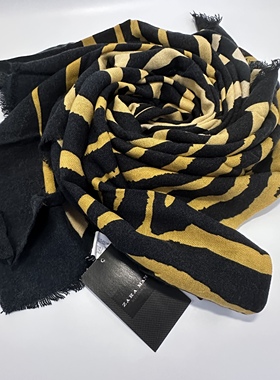 Z家姜黄色渐变斑马纹柔软舒适围巾日常出游拍照简约长款高级感