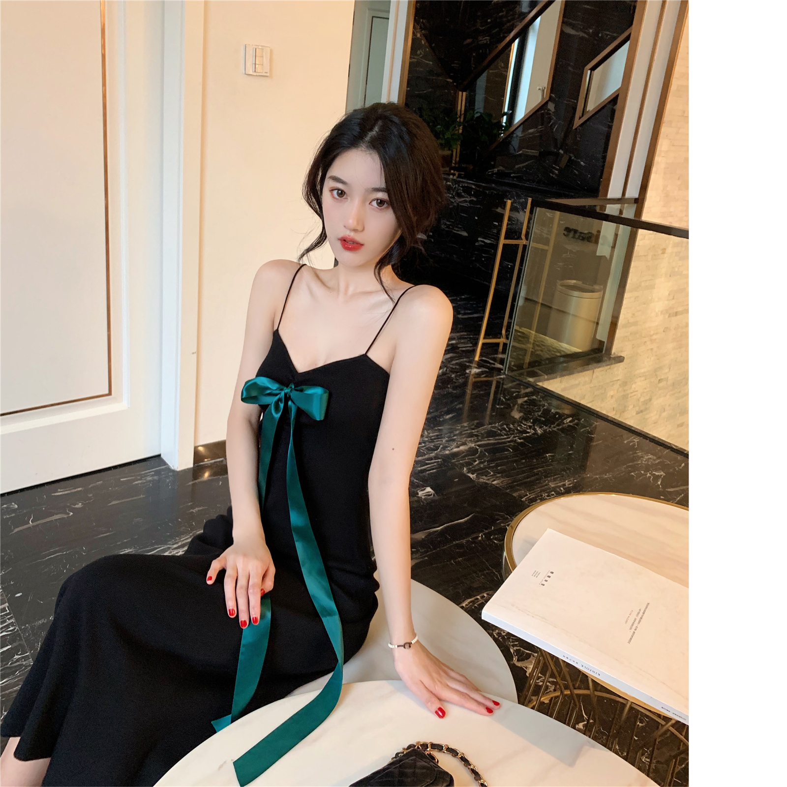 Real price real auction suspender skirt temperament slim dress black retro dress