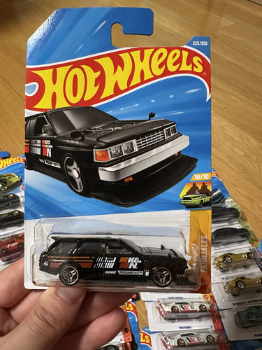 风火轮 hotwheels 合金车模 C4982 布加迪 达生 尼桑 26L