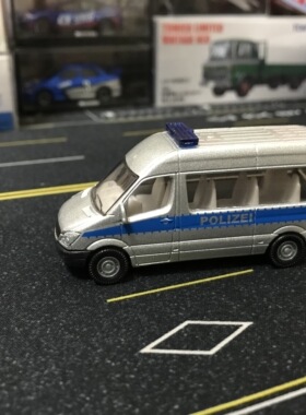 德国警车 POLIZEI   面包车 儿童礼物耐摔合金车模 玩具 特价
