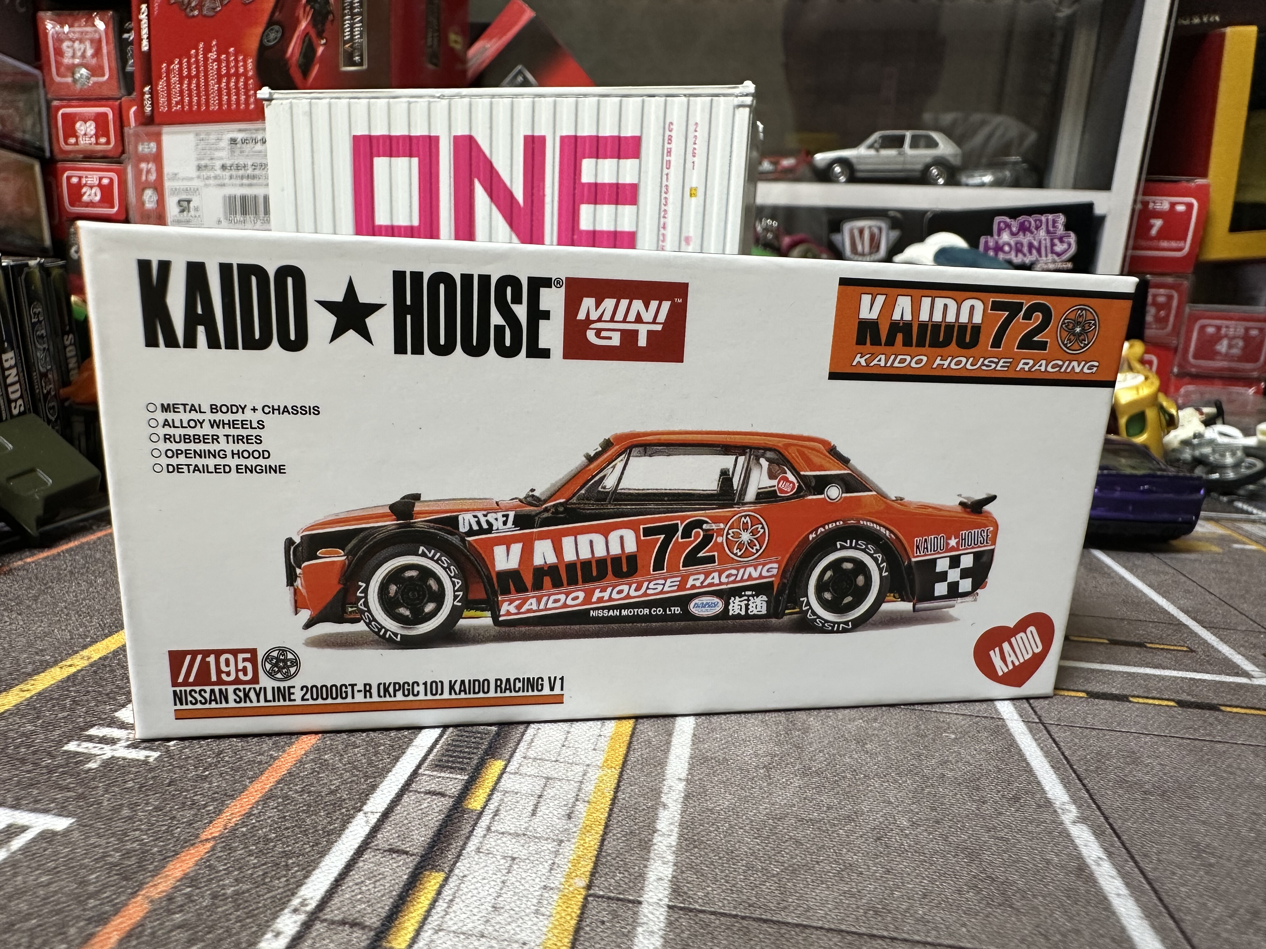 Kaido House X MINIGT 1:64 日产天际线2000GT-R  KPGC10合金