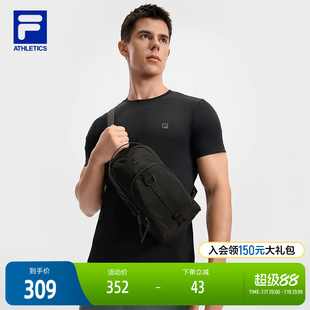 FILA斐乐胸包男包2025秋季新款健身包运动包单肩斜挎包黑色随身包