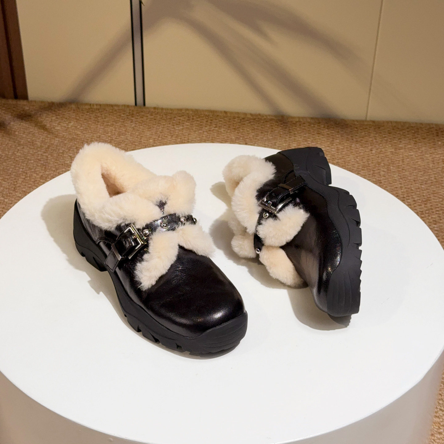 羊皮毛一体厚底增高乐福鞋女冬季加绒大棉毛毛鞋铆钉皮带扣小皮鞋,女鞋,乐福鞋（豆豆鞋）,淘宝优惠券,粉丝福利购,淘宝优惠卷