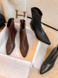 Martens, ретро джинсовые демисезонные утепленные ботинки с острым носком, коричневые короткие сапоги, широкий устойчивый каблук, средний каблук