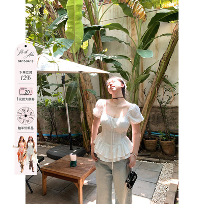 安妮不火肌理感荷叶边下摆泡泡袖收腰衬衫女微胖大码显瘦方领小衫