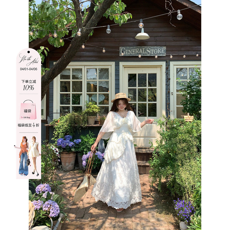 安妮不火 似水梨花浪漫重工蕾丝绣花仙裙女微胖大码设计感连衣裙