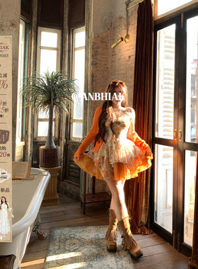 安妮不火橘烟漫藤精灵风蕾丝拼接吊带裙女新款微胖大码设计感裙子