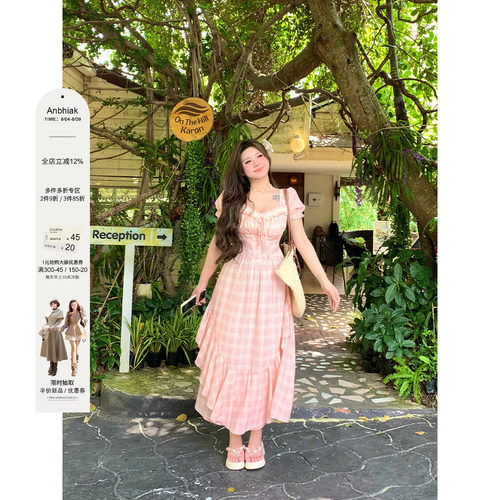 安妮不火南法温柔风格纹公主裙女2025夏季新款微胖大码格子连衣裙